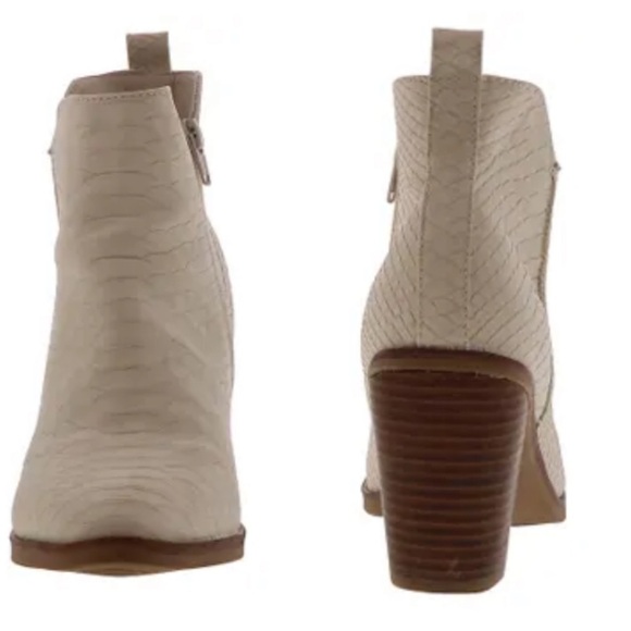 Mia Barby Ivory Python Side Zip Ankle Bootie - Picture 5 of 16